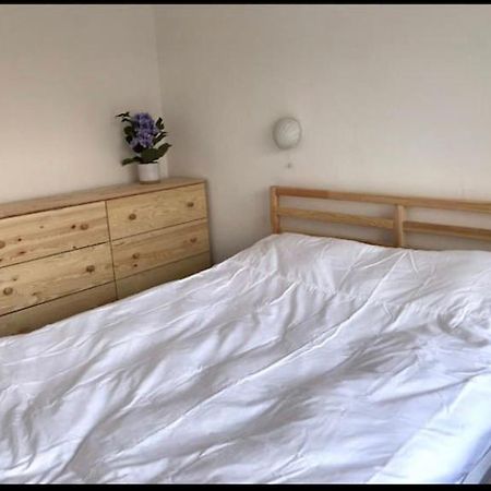 Great Price, Lovely Comfy Flat.2 Mins From The Sea Lyme Regis Dış mekan fotoğraf